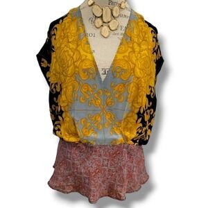 Petticoat Alley 100% Silk Patchwork Short-Sleeve Top Gold Black - Size Small